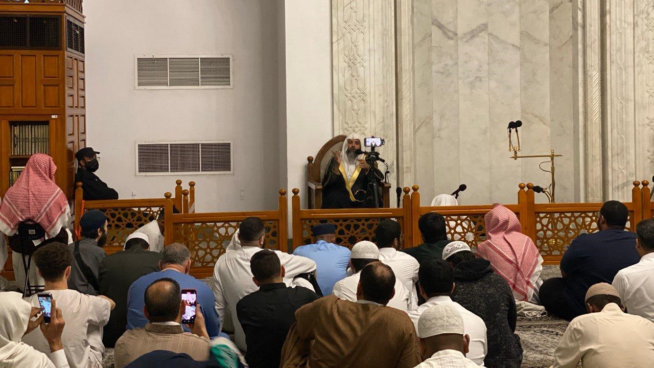 سخاء النفس محاضرة توعوية بمسجد قباء 